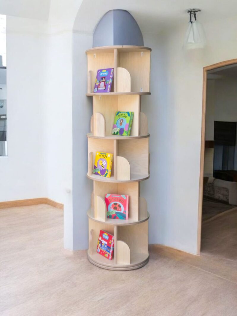 ארונית ספרים מסתובבת