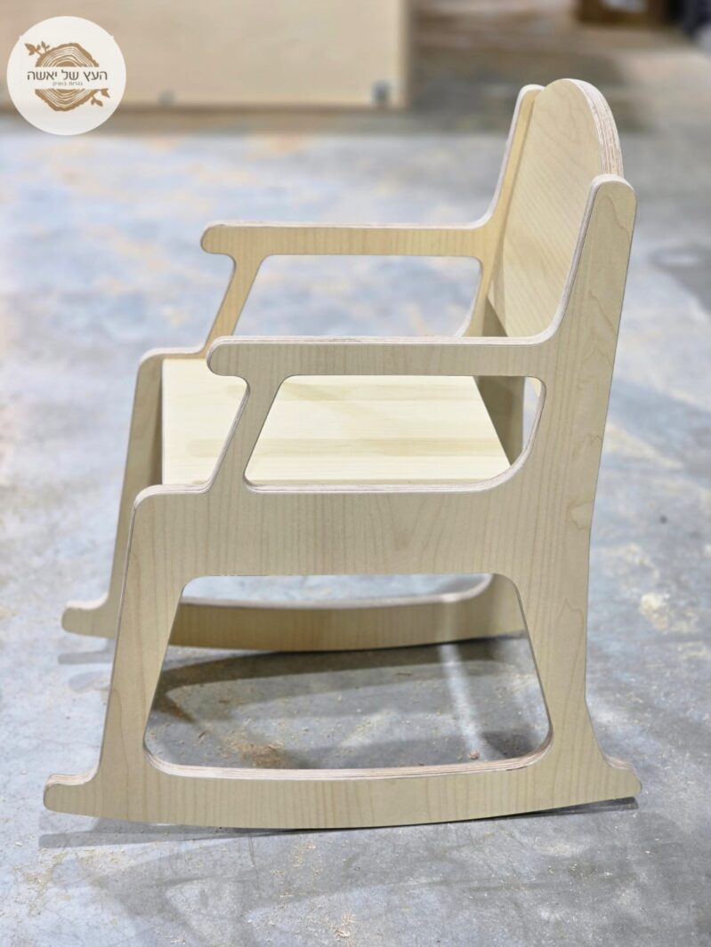 כיסא נדנדה לפעוטות