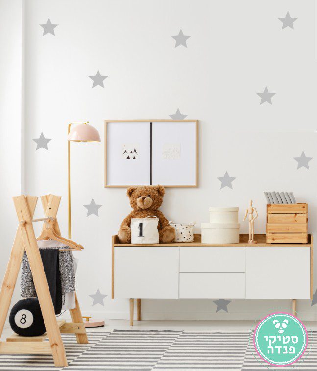 אחד אפור 1.jpg