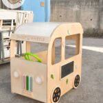 אוטו גלידה העץ של יאשה