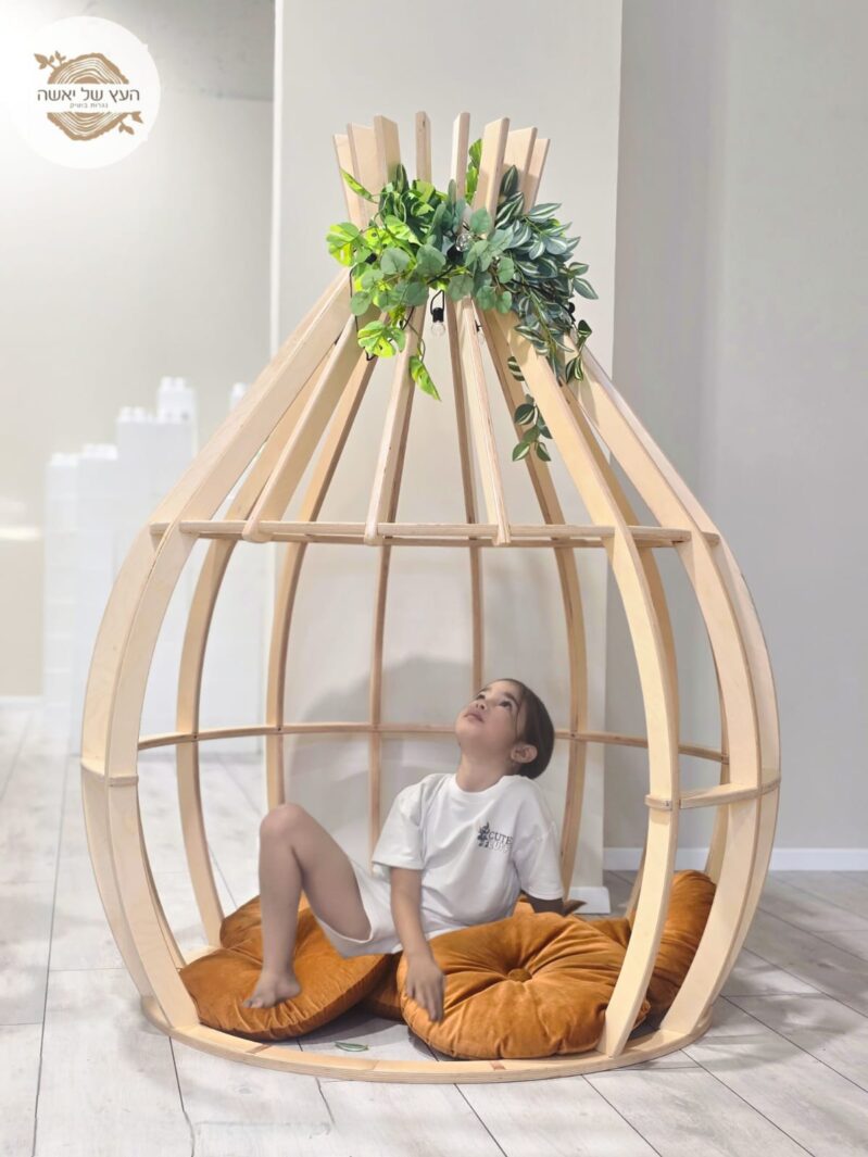 חופת עץ לילדים למשחק