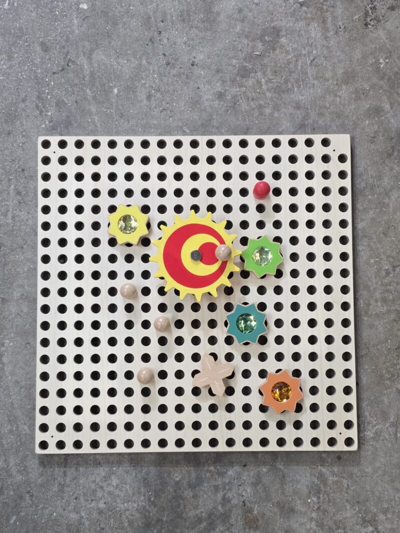 קיר הייטק ריבוע