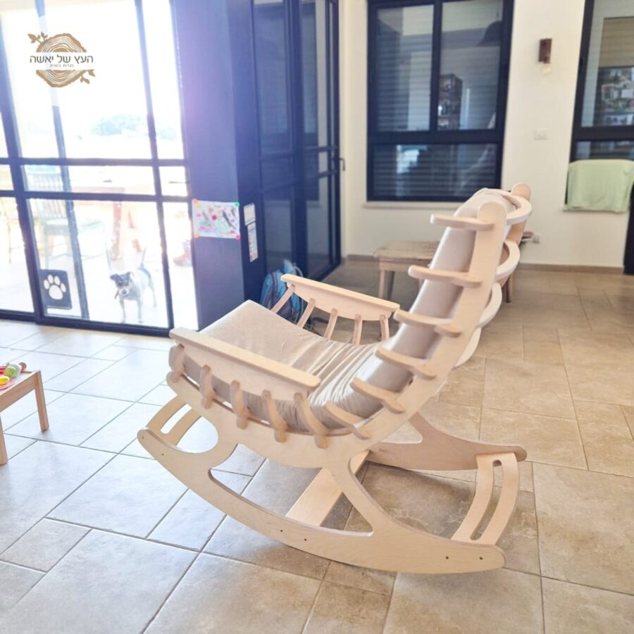 כיסא נדנדה טהנקה כיסא נדנדה טהנקה