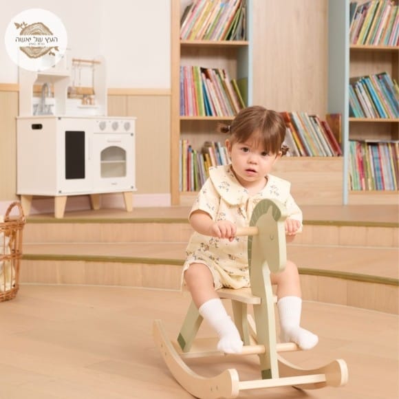 סוס נדנדה ויגה1