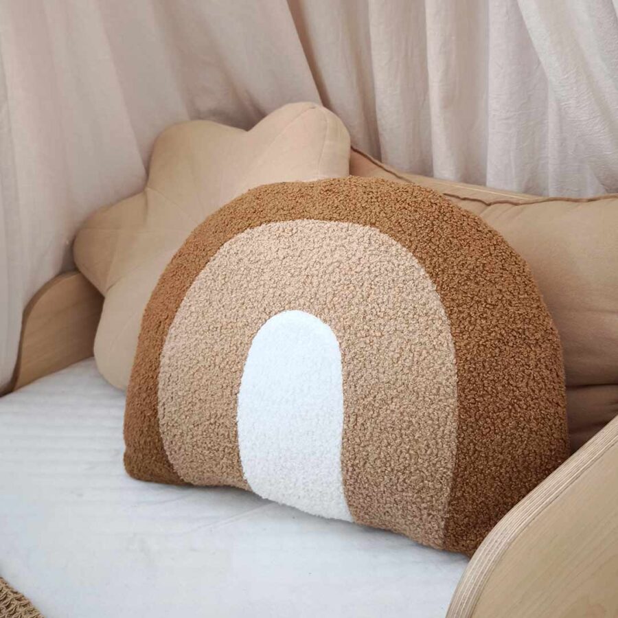 כרית נוי קשת בענן חום