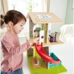 בית בובות מגלשה וצלילים Hape 7